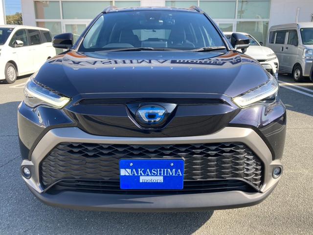 カローラクロス ハイブリッド　Ｚ　トヨタ純正８型ディスプレイオーディオ／パワーリアゲート／ＢＳＭ／ＥＴＣ２．０／両席シートヒーター／ＡＣＣ（5枚目）