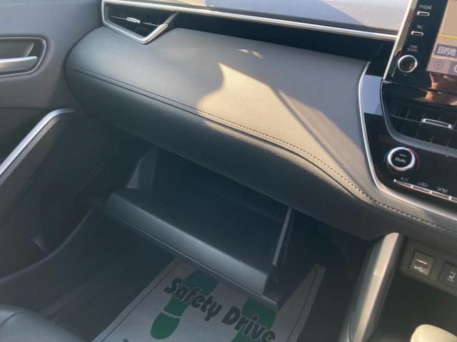 カローラクロス ハイブリッド　Ｚ　トヨタ純正８型ディスプレイオーディオ／パワーリアゲート／ＢＳＭ／ＥＴＣ２．０／両席シートヒーター／ＡＣＣ（35枚目）