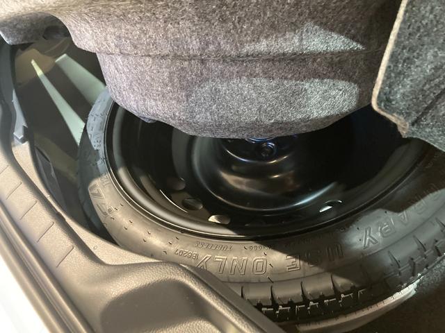 �X�y�A�^�C���t��