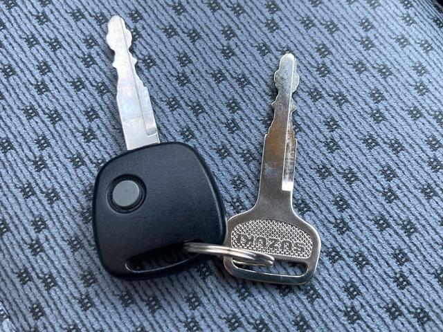 キャリイトラック 冷蔵冷凍車/4WD/AT/-5°設定/パワーウィンドウ(27枚目)