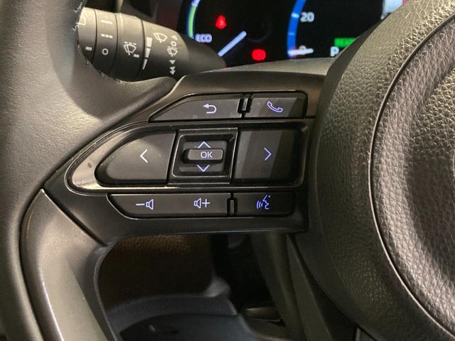 ヤリスクロス ハイブリッドＺ　女性ワンオーナー／禁煙車／新車自社販売・点検／パノラミックビュー／８．０ディスプレイ（Ｂｌｕｅｔｏｏｔｈ／ＴＶ／ＣＤ・ＤＶＤ）／ＬＥＤヘッドライト／電動シート／シートヒーター／ＢＳＭ／ＡＣＣ（追従機能（18枚目）