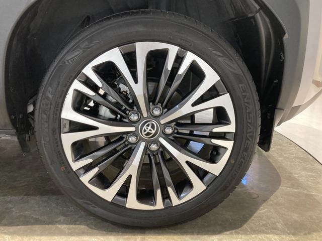 ヤリスクロス ハイブリッドＺ　女性ワンオーナー／禁煙車／新車自社販売・点検／パノラミックビュー／８．０ディスプレイ（Ｂｌｕｅｔｏｏｔｈ／ＴＶ／ＣＤ・ＤＶＤ）／ＬＥＤヘッドライト／電動シート／シートヒーター／ＢＳＭ／ＡＣＣ（追従機能（42枚目）