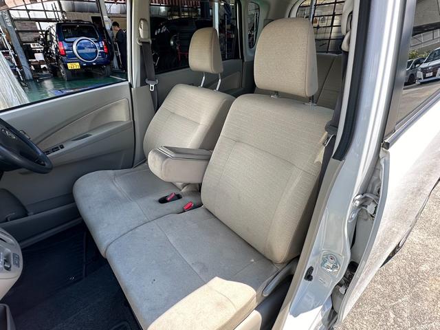 ムーヴ Ｌ　メモリーナビ　Ｔチェーン　ＥＴＣ　／電格ミラー　キーレス　アイドリングストップ　ＣＤ再生　ベンチシート　盗難防止装置　光軸調整ライト　エアコン　パワーステアリング　ＡＢＳ　パワーウィンドウ（13枚目）