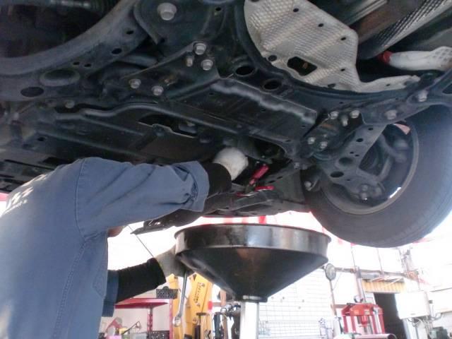 ムーヴ Ｌ　メモリーナビ　Ｔチェーン　ＥＴＣ　／電格ミラー　キーレス　アイドリングストップ　ＣＤ再生　ベンチシート　盗難防止装置　光軸調整ライト　エアコン　パワーステアリング　ＡＢＳ　パワーウィンドウ（28枚目）