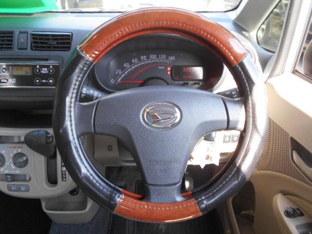 ムーヴ Ｌ　ＳＡ　衝突軽減ブレーキ　記録簿　電格ミラー　キーレス　アイドリングストップ　光軸調整ライト　ベンチシート　純正ＣＤオーディオ　横滑り防止装置　両席エアバック　ＡＢＳ　パワステ　Ｐ／Ｗ　タイミングチェーン式（9枚目）