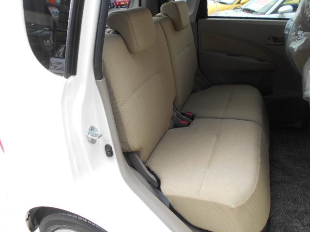 ムーヴ Ｌ　ＳＡ　衝突軽減ブレーキ　／アイドリングストップ　記録簿　キーレス　電格ミラー　盗難防止装置　光軸調整ライト　ＣＤオーディオ　ドアバイザー　取説　パワステ　ベンチシート　タイミングチェーン式　エアコン　Ｐ／Ｗ（15枚目）