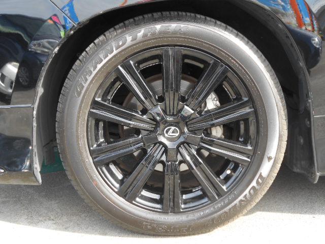 LX570 黒皮 サンルーフ リアエンターテイメント LX570 8名(19枚目)