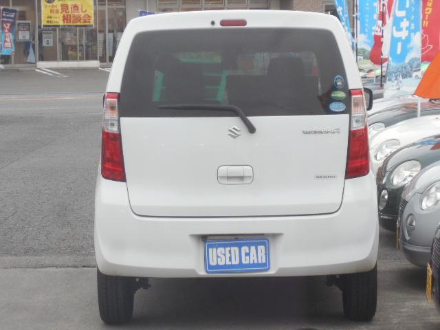 ワゴンＲ ＦＸ　衝突軽減ブレーキ／シートヒータ　マルチメディアオーディ　オ　アイドリングストップ　バックカメラ　Ｂｌｕｅｔｏｏｔｈ　ＥＴＣ　タイミングチェーン式　両席エアバック　パワステ　エアコン　ＡＢＳ　盗難防止装置（5枚目）