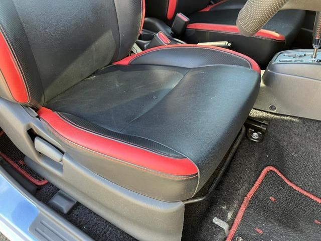 クロスアドベンチャー/9型AT 4WD HDDナビ ドラレコ レザーシート シートヒーター 記録簿 DVD再生 ハードカバー 革巻ハンドル 純正AW 電格ミラー ターボ キーレス 光軸調整ライト フォグ スペアキー ミラーヒーター(55枚目)