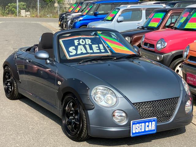 コペン ダイハツ ２ｎｄアニバーサリーエディション ５ｆ シュピーゲル車高調 後期 社外マフラー ワイドフェンダー リビルトタービン交換済 オートゲージ製ブースト計 社外１５ａｗ ｖｉｂｅスピーカー ｅｔｃ ｌｅｄフォグ トランクスポイラー ｈｉｄ 純正ヒートガード