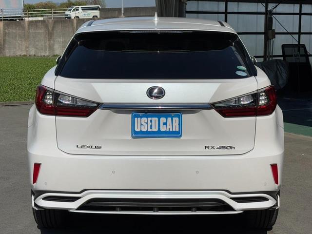 ＲＸ ＲＸ４５０ｈバージョンＬ　社外Ｆスポイラー　純正ナビ　本革黒　衝突軽減ブレーキ　電動バックドア　フルセグＴＶ　走行中視聴可能　Ｂカメラ　プリクラッシュ　ハンドルヒーター　２．０ＥＴＣ　純正アルミ　ドラレコ　シートヒーター＆クーラー　社外アンダーリアスポイラー（8枚目）