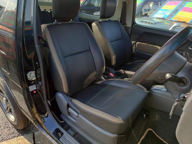 ジムニー ランドベンチャー　１０型ＡＴ　４ＷＤ　メモリーナビ　記録簿　レザーシート　シートヒーター　ドラレコ　フルセグＴＶ　ＥＴＣ　ＤＶＤ再生　ツイーター　けん引フック　ルーフキャリア　サイドガード　マッドガード　ターボ　革巻ハンドル　背面カバー　フォグ　電格ミラー（14枚目）