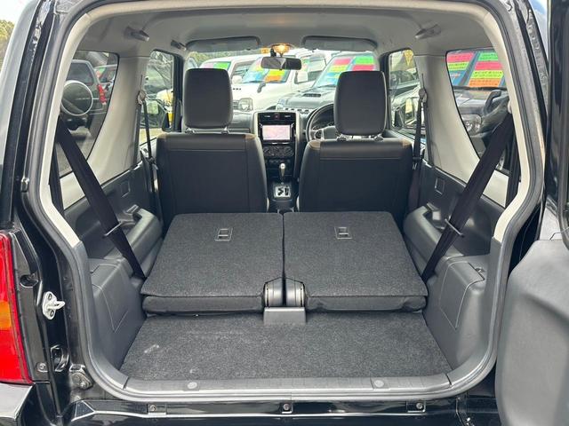 ジムニー ランドベンチャー　１０型ＡＴ　４ＷＤ　メモリーナビ　記録簿　レザーシート　シートヒーター　ドラレコ　フルセグＴＶ　ＥＴＣ　ＤＶＤ再生　ツイーター　けん引フック　ルーフキャリア　サイドガード　マッドガード　ターボ　革巻ハンドル　背面カバー　フォグ　電格ミラー（49枚目）