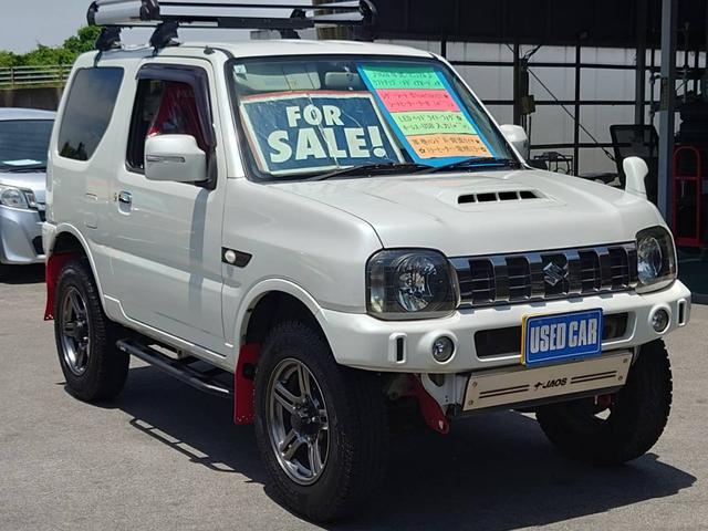 ジムニー ランドベンチャ　１０型ＭＴ／　４ＷＤ　リフトアップ　レカロ　メディアオーディオ　フジツボマフラー　けん引フック　サイドガード　ハイリフトジャッキ　ジャッキアジャスター　Ｂｌｕｅｔｏｏｔｈ　レザーシート　シートヒータ　ルーフキャリア　ＬＥＤヘッドライト（6枚目）