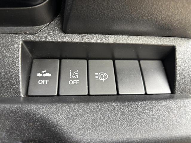 ジムニー ＸＣ　５ＭＴ　４ＷＤ　純正８インチＳＤナビ　衝突軽減装置　ロッソモデロマフラー　ルーフＢＯＸ　新車保証書　レーン逸脱警報　　サイドガード　リアラダー　Ｂｌｕｅｔｏｏｔｈ　バックカメラ　ドラレコ　マッドガード　クルコン　フルセグ　ターボ　ＬＥＤライト　ＥＴＣ（22枚目）