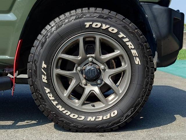 ジムニー ＸＣ　５ＭＴ　４ＷＤ　純正８インチＳＤナビ　衝突軽減装置　ロッソモデロマフラー　ルーフＢＯＸ　新車保証書　レーン逸脱警報　　サイドガード　リアラダー　Ｂｌｕｅｔｏｏｔｈ　バックカメラ　ドラレコ　マッドガード　クルコン　フルセグ　ターボ　ＬＥＤライト　ＥＴＣ（53枚目）