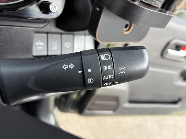 ジムニー ＸＣ　５ＭＴ　４ＷＤ　純正８インチＳＤナビ　衝突軽減装置　ロッソモデロマフラー　ルーフＢＯＸ　新車保証書　レーン逸脱警報　　サイドガード　リアラダー　Ｂｌｕｅｔｏｏｔｈ　バックカメラ　ドラレコ　マッドガード　クルコン　フルセグ　ターボ　ＬＥＤライト　ＥＴＣ（61枚目）