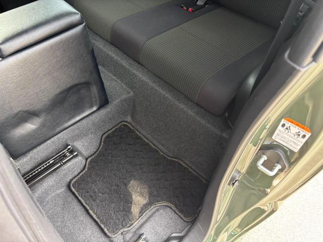 ジムニー ＸＣ　５ＭＴ　４ＷＤ　純正８インチＳＤナビ　衝突軽減装置　ロッソモデロマフラー　ルーフＢＯＸ　新車保証書　レーン逸脱警報　　サイドガード　リアラダー　Ｂｌｕｅｔｏｏｔｈ　バックカメラ　ドラレコ　マッドガード　クルコン　フルセグ　ターボ　ＬＥＤライト　ＥＴＣ（80枚目）