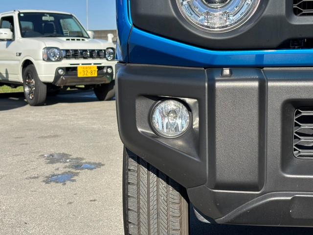 ジムニー ＸＣ　４ＷＤ　ＡＴ　ワンオーナー　／禁煙車　純正ナビ　記録簿　衝突軽減ブレーキ　レーン逸脱警報　前後ドラレコ　Ｂｌｕｅｔｏｏｔｈ　フルセグＴＶ　ＤＶＤ再生　バックカメラ　クルコン　シートヒーター　マッドガード　背面タイヤ　ＬＥＤヘッドライト　純正１６ＡＷ　ＥＴＣ（31枚目）