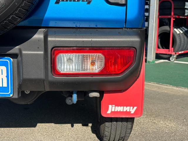 ジムニー ＸＣ　４ＷＤ　ＡＴ　ワンオーナー　／禁煙車　純正ナビ　記録簿　衝突軽減ブレーキ　レーン逸脱警報　前後ドラレコ　Ｂｌｕｅｔｏｏｔｈ　フルセグＴＶ　ＤＶＤ再生　バックカメラ　クルコン　シートヒーター　マッドガード　背面タイヤ　ＬＥＤヘッドライト　純正１６ＡＷ　ＥＴＣ（45枚目）