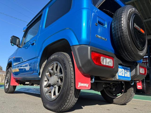 ジムニー ＸＣ　４ＷＤ　ＡＴ　ワンオーナー　／禁煙車　純正ナビ　記録簿　衝突軽減ブレーキ　レーン逸脱警報　前後ドラレコ　Ｂｌｕｅｔｏｏｔｈ　フルセグＴＶ　ＤＶＤ再生　バックカメラ　クルコン　シートヒーター　マッドガード　背面タイヤ　ＬＥＤヘッドライト　純正１６ＡＷ　ＥＴＣ（47枚目）