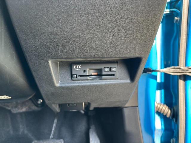 ジムニー ＸＣ　４ＷＤ　ＡＴ　ワンオーナー　／禁煙車　純正ナビ　記録簿　衝突軽減ブレーキ　レーン逸脱警報　前後ドラレコ　Ｂｌｕｅｔｏｏｔｈ　フルセグＴＶ　ＤＶＤ再生　バックカメラ　クルコン　シートヒーター　マッドガード　背面タイヤ　ＬＥＤヘッドライト　純正１６ＡＷ　ＥＴＣ（63枚目）