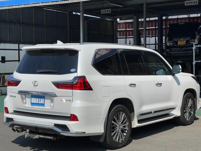 ＬＸ ＬＸ５７０　４ＷＤ　モデリスタ　エアサスキット　茶革レザー　ヒッチメンバー　走行中ＴＶ可能　レクサスセーフティー　全方位カメラ　ＥＴＣ２．０　クールＢＯＸ　ハンドルヒーター　パワーゲート　サスリモートコントローラ　サンルーフ　８人乗り　シートヒーター＆クーラー（7枚目）