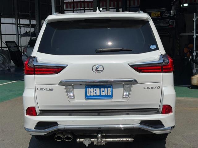 ＬＸ ＬＸ５７０　４ＷＤ　モデリスタ　エアサスキット　茶革レザー　ヒッチメンバー　走行中ＴＶ可能　レクサスセーフティー　全方位カメラ　ＥＴＣ２．０　クールＢＯＸ　ハンドルヒーター　パワーゲート　サスリモートコントローラ　サンルーフ　８人乗り　シートヒーター＆クーラー（8枚目）