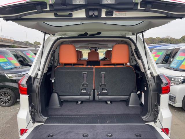 ＬＸ ＬＸ５７０　４ＷＤ　モデリスタ　エアサスキット　茶革レザー　ヒッチメンバー　走行中ＴＶ可能　レクサスセーフティー　全方位カメラ　ＥＴＣ２．０　クールＢＯＸ　ハンドルヒーター　パワーゲート　サスリモートコントローラ　サンルーフ　８人乗り　シートヒーター＆クーラー（10枚目）