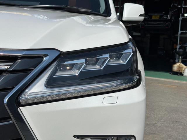 ＬＸ ＬＸ５７０　４ＷＤ　モデリスタ　エアサスキット　茶革レザー　ヒッチメンバー　走行中ＴＶ可能　レクサスセーフティー　全方位カメラ　ＥＴＣ２．０　クールＢＯＸ　ハンドルヒーター　パワーゲート　サスリモートコントローラ　サンルーフ　８人乗り　シートヒーター＆クーラー（28枚目）