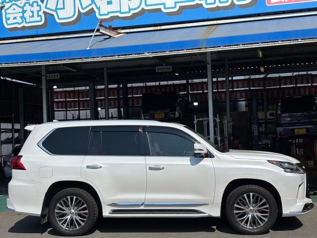 ＬＸ ＬＸ５７０　４ＷＤ　モデリスタ　エアサスキット　茶革レザー　ヒッチメンバー　走行中ＴＶ可能　レクサスセーフティー　全方位カメラ　ＥＴＣ２．０　クールＢＯＸ　ハンドルヒーター　パワーゲート　サスリモートコントローラ　サンルーフ　８人乗り　シートヒーター＆クーラー（35枚目）
