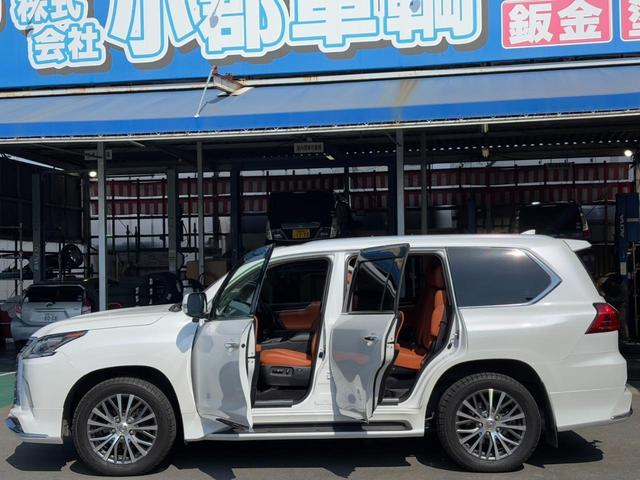 ＬＸ ＬＸ５７０　４ＷＤ　モデリスタ　エアサスキット　茶革レザー　ヒッチメンバー　走行中ＴＶ可能　レクサスセーフティー　全方位カメラ　ＥＴＣ２．０　クールＢＯＸ　ハンドルヒーター　パワーゲート　サスリモートコントローラ　サンルーフ　８人乗り　シートヒーター＆クーラー（38枚目）