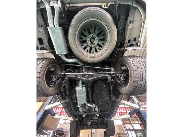 ＬＸ ＬＸ５７０　４ＷＤ　モデリスタ　エアサスキット　茶革レザー　ヒッチメンバー　走行中ＴＶ可能　レクサスセーフティー　全方位カメラ　ＥＴＣ２．０　クールＢＯＸ　ハンドルヒーター　パワーゲート　サスリモートコントローラ　サンルーフ　８人乗り　シートヒーター＆クーラー（47枚目）