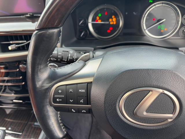 ＬＸ ＬＸ５７０　４ＷＤ　モデリスタ　エアサスキット　茶革レザー　ヒッチメンバー　走行中ＴＶ可能　レクサスセーフティー　全方位カメラ　ＥＴＣ２．０　クールＢＯＸ　ハンドルヒーター　パワーゲート　サスリモートコントローラ　サンルーフ　８人乗り　シートヒーター＆クーラー（57枚目）