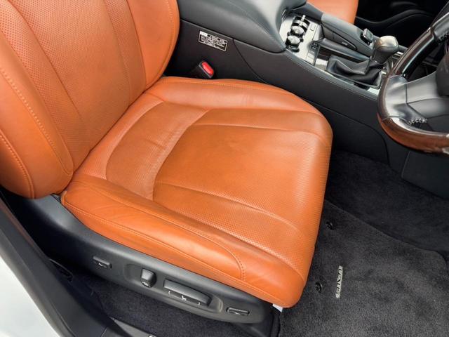 ＬＸ ＬＸ５７０　４ＷＤ　モデリスタ　エアサスキット　茶革レザー　ヒッチメンバー　走行中ＴＶ可能　レクサスセーフティー　全方位カメラ　ＥＴＣ２．０　クールＢＯＸ　ハンドルヒーター　パワーゲート　サスリモートコントローラ　サンルーフ　８人乗り　シートヒーター＆クーラー（66枚目）