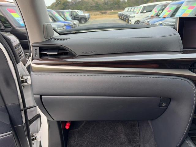 ＬＸ ＬＸ５７０　４ＷＤ　モデリスタ　エアサスキット　茶革レザー　ヒッチメンバー　走行中ＴＶ可能　レクサスセーフティー　全方位カメラ　ＥＴＣ２．０　クールＢＯＸ　ハンドルヒーター　パワーゲート　サスリモートコントローラ　サンルーフ　８人乗り　シートヒーター＆クーラー（75枚目）