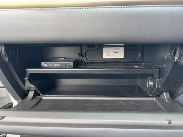 ＬＸ ＬＸ５７０　４ＷＤ　モデリスタ　エアサスキット　茶革レザー　ヒッチメンバー　走行中ＴＶ可能　レクサスセーフティー　全方位カメラ　ＥＴＣ２．０　クールＢＯＸ　ハンドルヒーター　パワーゲート　サスリモートコントローラ　サンルーフ　８人乗り　シートヒーター＆クーラー（77枚目）