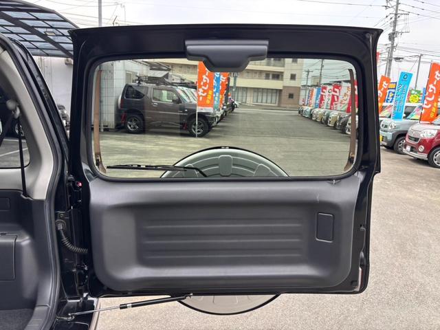 ジムニー ランドベンチャー　４ＷＤ　１０型ＡＴ　ＳＤナビ　フルセグＴＶ　記録簿　レザーシート　Ｂｌｕｅｔｏｏｔｈ　バックカメラ　ステリモ　シートヒーター　マッドガード　背面タイヤカバー　純正１６ＡＷ　ＨＩＤライト　フォグ　電格ミラー　革巻ハンドル　フロアマット　キーレス（54枚目）