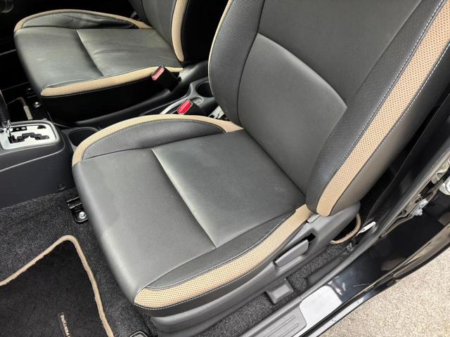 ジムニー ランドベンチャー　４ＷＤ　１０型ＡＴ　ＳＤナビ　フルセグＴＶ　記録簿　レザーシート　Ｂｌｕｅｔｏｏｔｈ　バックカメラ　ステリモ　シートヒーター　マッドガード　背面タイヤカバー　純正１６ＡＷ　ＨＩＤライト　フォグ　電格ミラー　革巻ハンドル　フロアマット　キーレス（72枚目）