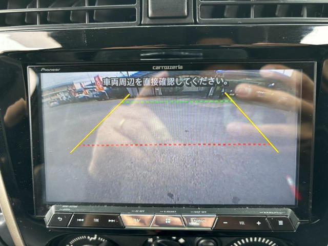 ジムニー ランドベンチャー　４ＷＤ　／１０型ＭＴ　車高調　リフトアップ　ＳＤナビ　ショートバンパー　社外マフラー　社外テール　ルーフキャリア　けん引フック　サイドガード　フルセグ　Ｂｌｕｅｔｏｏｔｈ　バックカメラ　ドラレコ　ＬＥＤライト　スコップ　マッドガード　フォグ（21枚目）