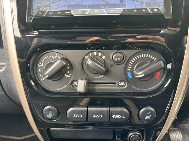 ジムニー ランドベンチャー　４ＷＤ　／１０型ＭＴ　車高調　リフトアップ　ＳＤナビ　ショートバンパー　社外マフラー　社外テール　ルーフキャリア　けん引フック　サイドガード　フルセグ　Ｂｌｕｅｔｏｏｔｈ　バックカメラ　ドラレコ　ＬＥＤライト　スコップ　マッドガード　フォグ（62枚目）
