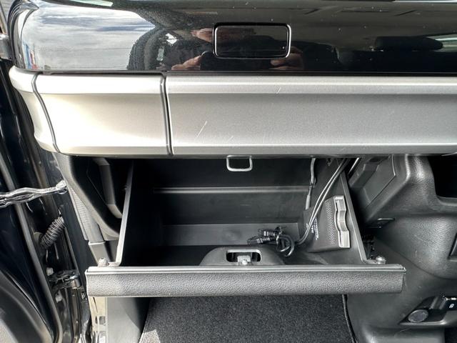 スペーシアカスタム ハイブリッドＸＳ　ＳＤナビ　両側パワードア　新車保証書　衝突軽減ブレーキ　コーナーセンサー　レーン逸脱警報　ハーフレザーシート　フルセグＴＶ　Ｂｌｕｅｔｏｏｔｈ　バックカメラ　ドラレコ　クルコン　シートヒーター　ＬＥＤヘッドライト　後席サーキュレーター（78枚目）