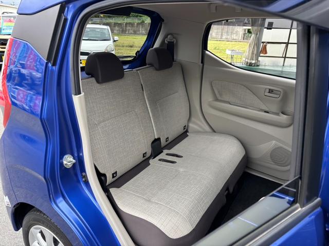 デイズ Ｘ　純正メモリーナビ　衝突軽減装置　コーナーセンサー　レーン逸脱警報　フルセグＴＶ　バックカメラ　ＵＳＢ入力　アイドリングストップ　スマートキー２個　ドアバイザー　電格ミラー　光軸調整ライト　ＡＢＳ　横滑り防止装置　ＣＤ（17枚目）