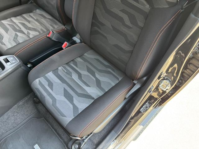 タフト Ｇ　純正ディスプレイオーディオ　衝突軽減ブレーキ　新車保証書　コーナーセンサー　レーン逸脱警報　Ｂｌｕｅｔｏｏｔｈ　バックカメラ　シートヒーター　スカイルーフ　電動Ｐブレーキ　オートブレーキホールド　ルーフレール　ステリモ　ＬＥＤライト　ＬＥＤフォグ　ＵＳＢ入力（69枚目）