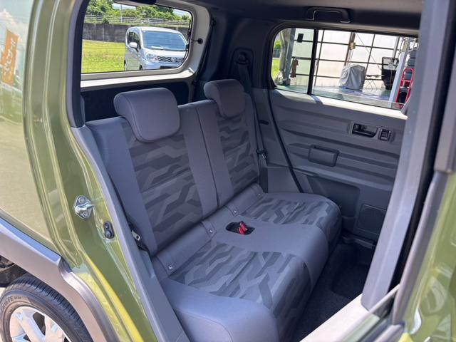 タフト Ｇ　メモリーナビ　衝突軽減ブレーキ　シートヒーター　フルセグ　新車保証書　バックカメラ　ＤＶＤ　コーナーセンサー　レーン逸脱警報　スカイルーフ　電動Ｐブレーキ　オートブレーキホールド　ＬＥＤヘッドライト　オートハイビーム　純正１５ＡＷ　ＵＳＢ入力　革巻ハンドル（17枚目）
