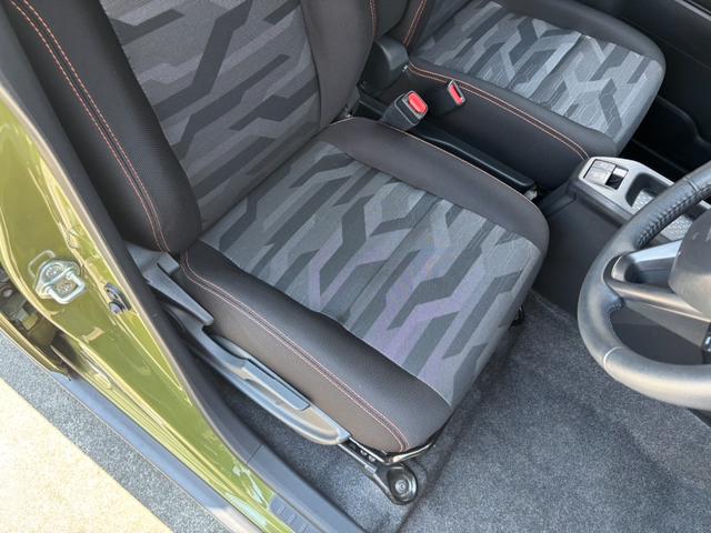 タフト Ｇ　メモリーナビ　衝突軽減ブレーキ　シートヒーター　フルセグ　新車保証書　バックカメラ　ＤＶＤ　コーナーセンサー　レーン逸脱警報　スカイルーフ　電動Ｐブレーキ　オートブレーキホールド　ＬＥＤヘッドライト　オートハイビーム　純正１５ＡＷ　ＵＳＢ入力　革巻ハンドル（64枚目）