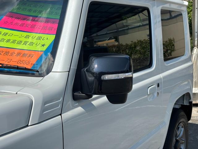 ジムニー ＸＣ　４ＷＤ　ＡＴ　届出済未使用車　衝突軽減ブレーキ　コーナーセンサー　レーン逸脱警報　クルーズコントロール　シートヒーター　ターボ　ＬＥＤヘッドライト　フォグ　純正１６ＡＷ　革巻ハンドル　スマートキー　電格ミラー　集中ドアロック　アイドリングストップ（30枚目）