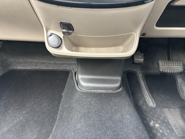 デイズ Ｊ　ＳＤナビ　新車保証書　Ｂｌｕｅｔｏｏｔｈ　ＴＶ　ＤＶＤ再生　キーレス　電格ミラー　フロアマット　光軸調整ライト　フルフラットシート　ベンチシート　エアコン　集中ドアロック　ＡＢＳ　レンタカーアップ　Ｐ／Ｗ　取説（54枚目）