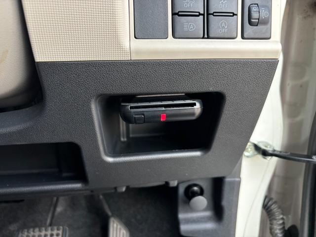 ムーヴキャンバス Ｘメイクアップリミテッド　ＳＡＩＩＩ　純正ＳＤナビ　ＥＴＣ　両側パワードア　衝突軽減ブレーキ　パノラマ全方位モニター　Ｂｌｕｅｔｏｏｔｈ　フルセグＴＶ　前後ドラレコ　新車保証書　レーン逸脱警報　オートハイビーム　ＬＥＤフォグ　フロアマット　アイドリングストップ（22枚目）