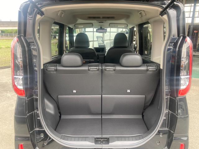 デリカミニ Ｔ　プレミアム　４ＷＤ　届出済未使用車　メモリーナビ　ターボ　両側Ｐドア　衝突軽減装置　新車保証書　コーナーセンサー　レーン逸脱警報　フルセグＴＶ　クルコン　ステアリングヒータ　全方位カメラ　ハーフレザーシート　電動Ｐブレーキ　シートヒータ　パドルシフト（9枚目）